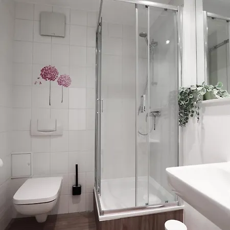 Bohnapartments Am Anger - Zentrum - Vollausstattung - Wlan アパート *