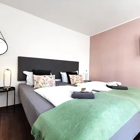 Apartment Exklusives Im Zentrum Von - Meyfartstraße 12 - 6 *